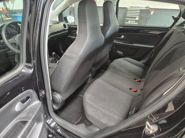 Volkswagen UP! 1.0 BMT move up airco/cv/cruise