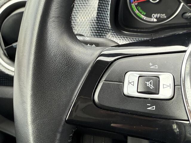 Volkswagen UP! e-Up! e-up! | Climate Control | Cruise Control | Achteruitrijcamera | Navigatie via App |