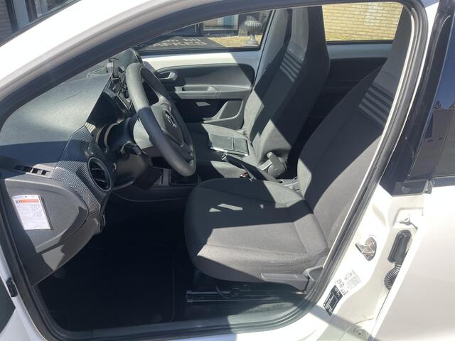Volkswagen UP! 1.0 BMT move up! 1 ste eigenaar, perfect aantoonbaar onderhouden, airco, 5 deuren.