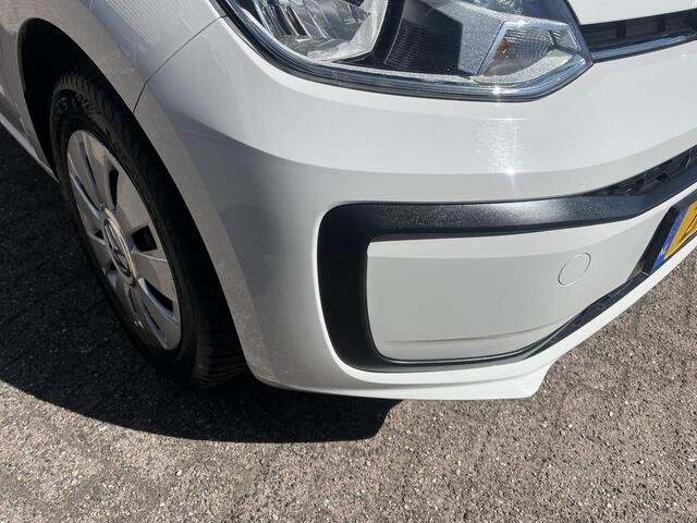 Volkswagen UP! 1.0 BMT move up! 1 ste eigenaar, perfect aantoonbaar onderhouden, airco, 5 deuren.