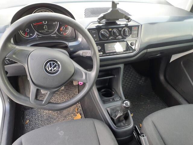 Volkswagen UP! 1.0 Achteruitrijcamera | Airco | Stoelverwarming | Parkeersensoren | Cruise Control | DAB |