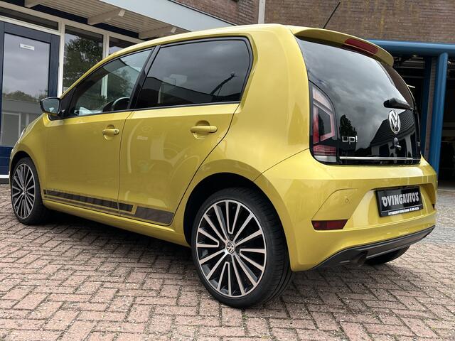 Volkswagen UP! 1.0 TSI BMT high up! | 1e Eig. | A. Camera | Stoelverwarming | 17'' | Dealer onderhouden