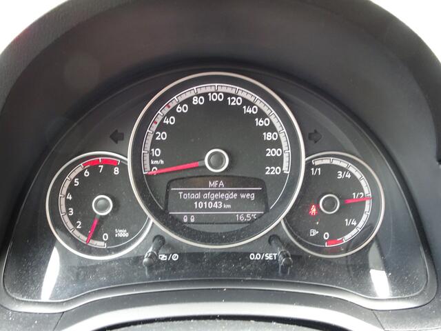 Volkswagen UP! 1.0 BMT move up! Airco, elektrische ramen, spiegels, centrale vergrendeling, dab, enz.