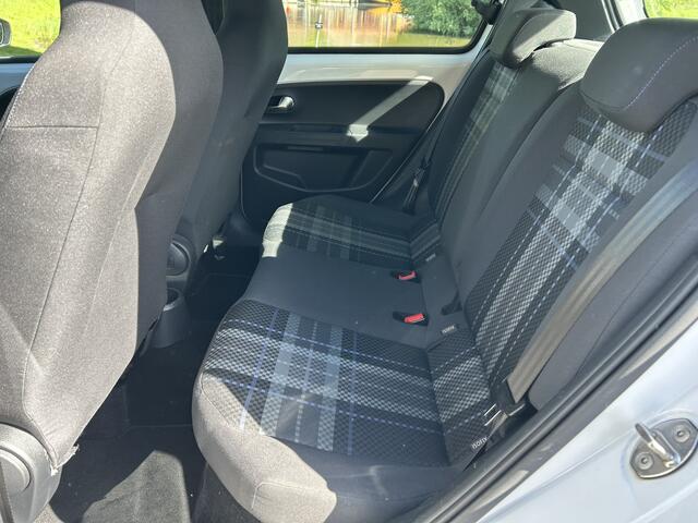 Volkswagen UP! 1.0 BMT high up! Stoel verwarming Club Airco Cv
