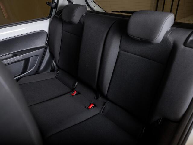 Volkswagen UP! e-Up! e-up! / 83pk / SOH 92% / Achteruitrij camera / Cruise control / Parkeer sensoren /