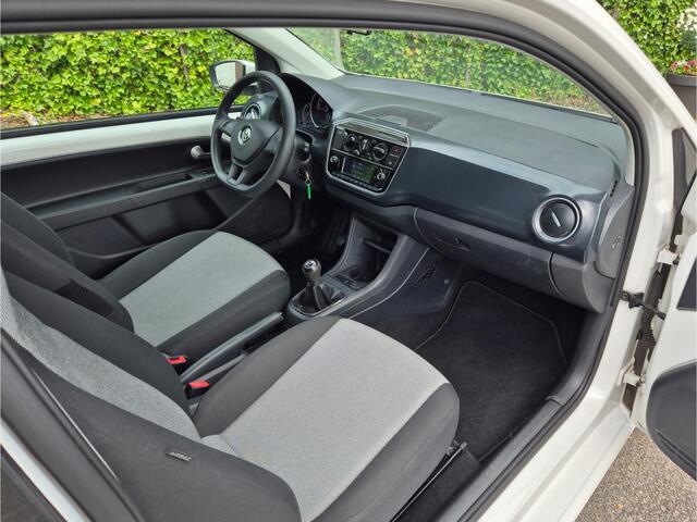 Volkswagen UP! 1.0 BMT take up! | Airco | Parkeersensoren | Bluetooth