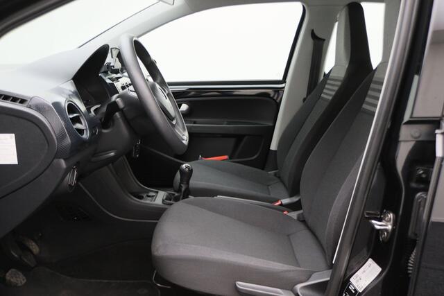 Volkswagen UP! 1.0 BMT move up! LED, Airco, Bluetooth, DAB