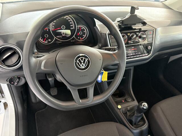 Volkswagen UP! 1.0 Airco - Bluetooth - Radio - Led verlichting - Elektrische ramen - Centrale vergrendeling met afstandsbediening - Start/stop systeem