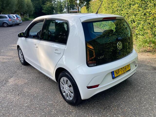 Volkswagen UP! 1.0 BMT move up!