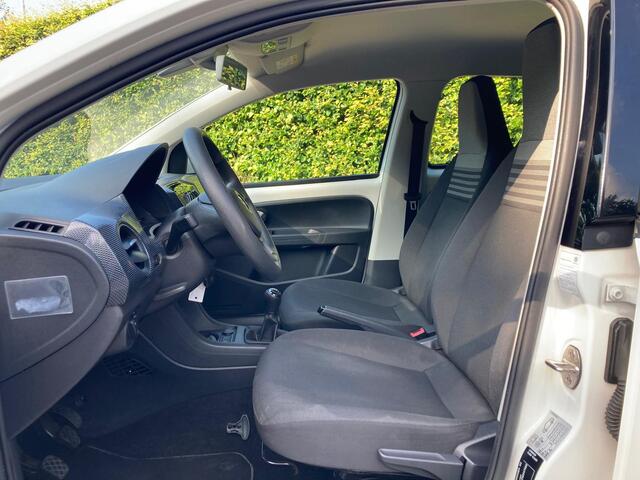 Volkswagen UP! 1.0 BMT move up!