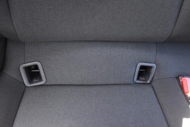 Volkswagen UP! 1.0 BMT move up! , CLIMATRONIC , CR CONTROL , A UITRIJ CAM , PDC A ,