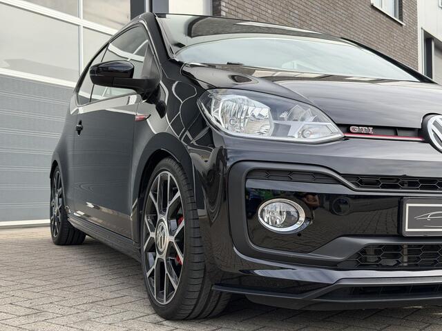 Volkswagen UP! 1.0 TSI GTI | CarPlay | BEATS | CLIMA | ST | RACINGLINE | Stoelverw. | Cruise | DAB