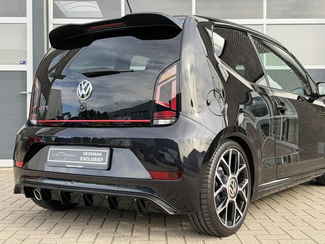 Volkswagen UP! 1.0 TSI GTI | CarPlay | BEATS | CLIMA | ST | RACINGLINE | Stoelverw. | Cruise | DAB