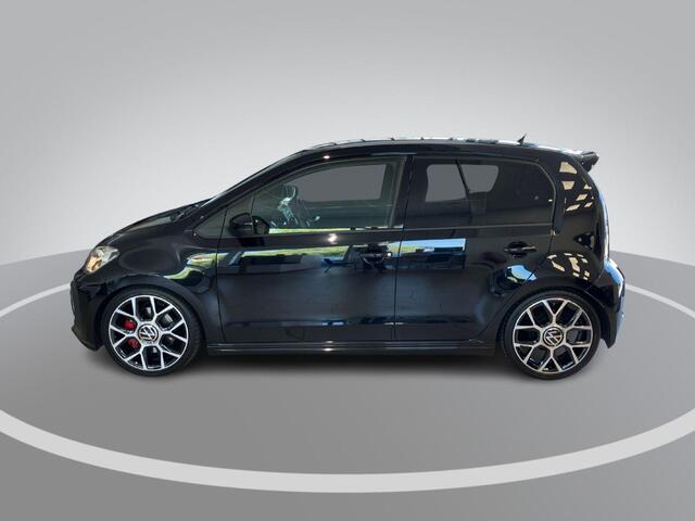 Volkswagen UP! 1.0TSI/115PK GTI · Milltek uitlaat · Camera · Cobra kuipstoelen · Garantie t/m 11-08-2027 of 100.000km