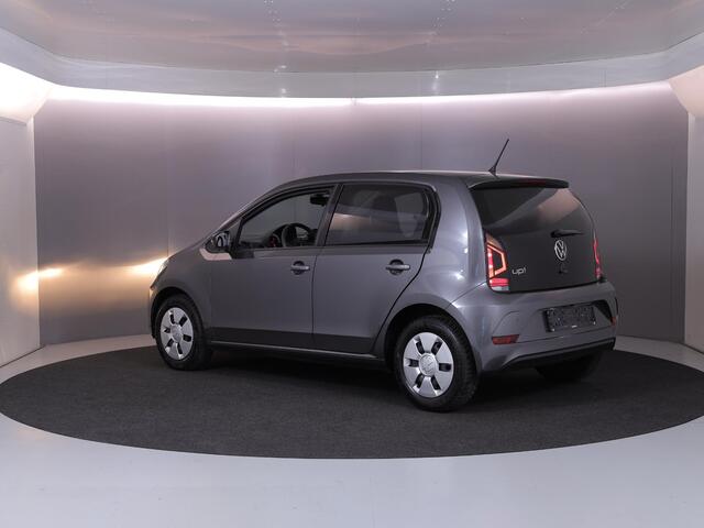 Volkswagen UP! 1.0 Move Up! 65 pk | Navigatie via App | Parkeersensoren achter | Achteruitrijcamera | Cruise control | Autom. airco | Stoelverwarming |
