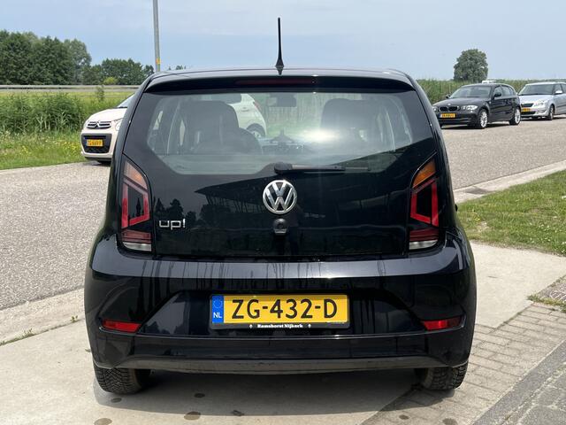 Volkswagen UP! 1.0 BMT move up!