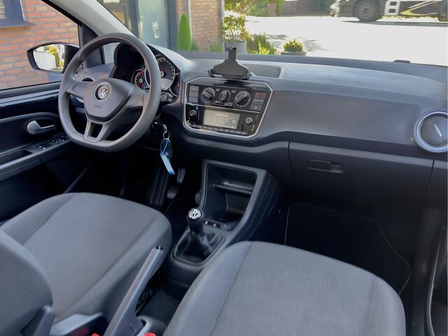 Volkswagen UP! 1.0 BMT MOVE UP! 116D.KM 5DRS AIRCO LED