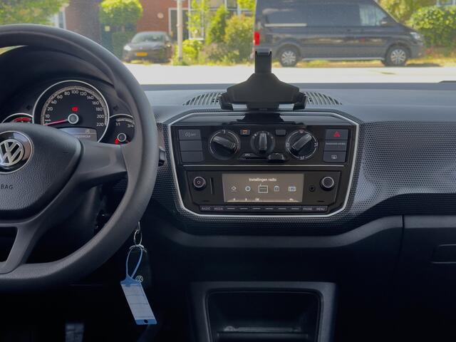 Volkswagen UP! 1.0 BMT MOVE UP! 116D.KM 5DRS AIRCO LED