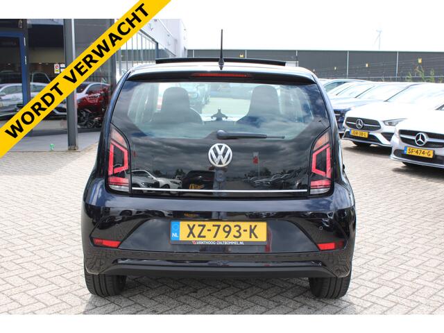 Volkswagen UP! 1.0 BMT high up! PANORAMADAK ECC WINTERPAKKET PDC <<NL AUTO>>