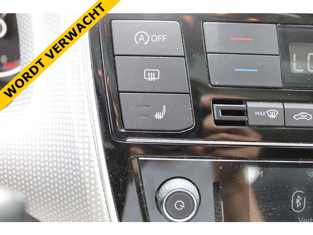 Volkswagen UP! 1.0 BMT high up! PANORAMADAK ECC WINTERPAKKET PDC <<NL AUTO>>