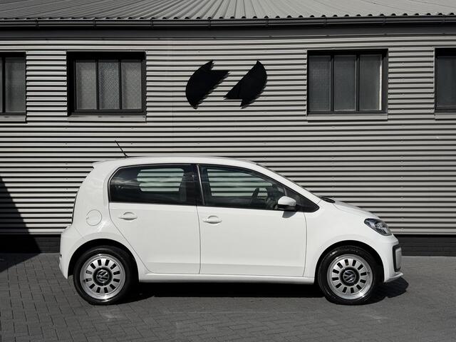 Volkswagen UP! 1.0 | Bluetooth | Camera | Cruise