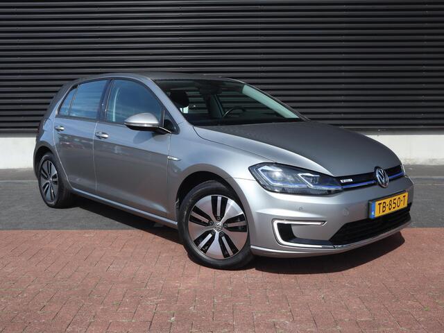 Volkswagen e-Golf | Clima | Cruise Adapt. | Navi | Carplay | PDC |