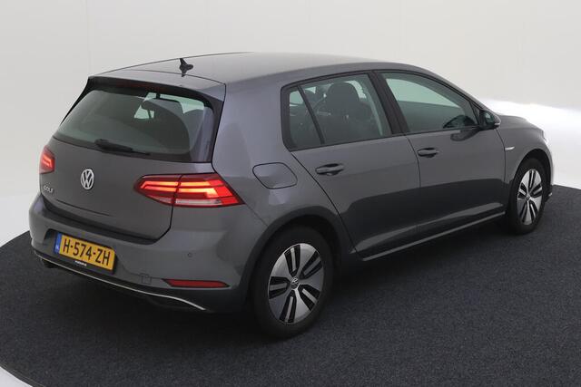 Volkswagen e-Golf E-DITION / PARK. SENSOREN/ LED/ NAVI/ CLIMA/ 16" LMV