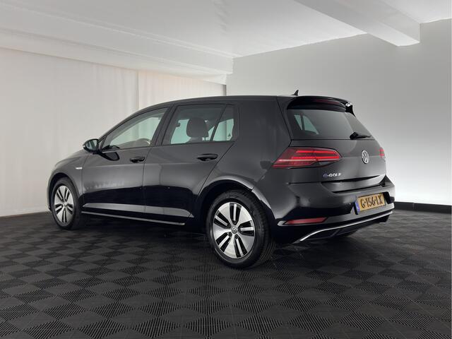Volkswagen e-Golf E-DITION (INCL.BTW) *HEAT-PUMP | LUXURY-LEATHER | FULL-LED | DIGI-COCKPIT | NAVI-FULLMAP | HEATED-SPORTSEATS | CAMERA | DAB+ | AMBIENT-LIGHT | 16''ALU*
