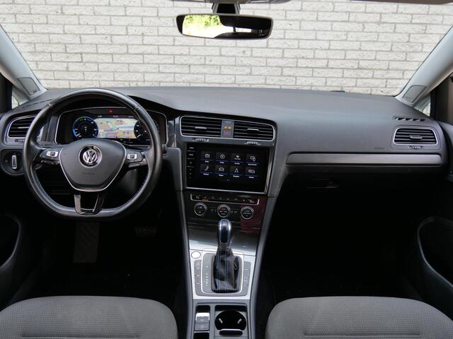 Volkswagen e-Golf WARMTEPOMP/ DYNAUDIO/ KEYLESS/ VIRTUAL COCKPIT