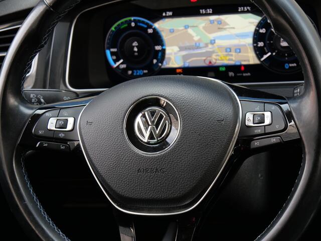 Volkswagen e-Golf WARMTEPOMP/ DYNAUDIO/ KEYLESS/ VIRTUAL COCKPIT