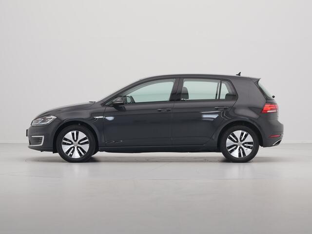 Volkswagen e-Golf 136pk E-DITION Navigatie Camera Acc Pdc Led