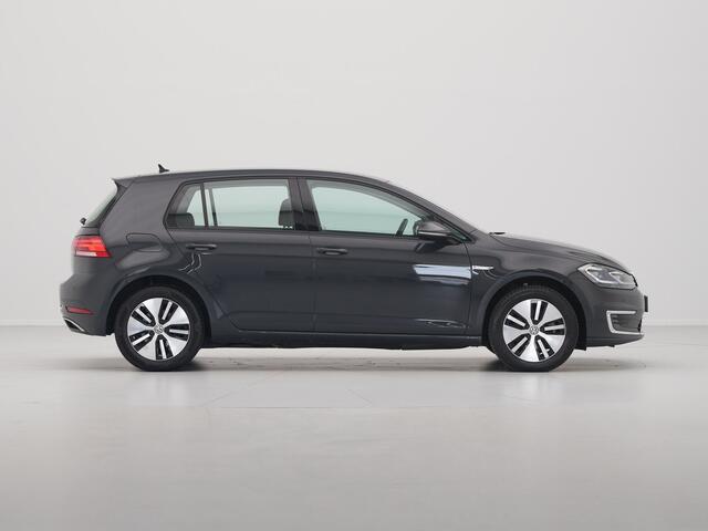 Volkswagen e-Golf 136pk E-DITION Navigatie Camera Acc Pdc Led