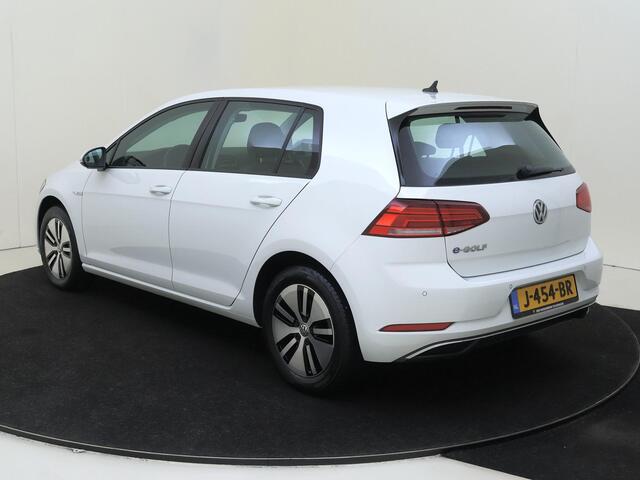 Volkswagen e-Golf E-DITION | Digital cockpit | Navigatie | LED verlichting | Parkeersensoren | Adaptieve cruise control | Climate control | DAB radio |
