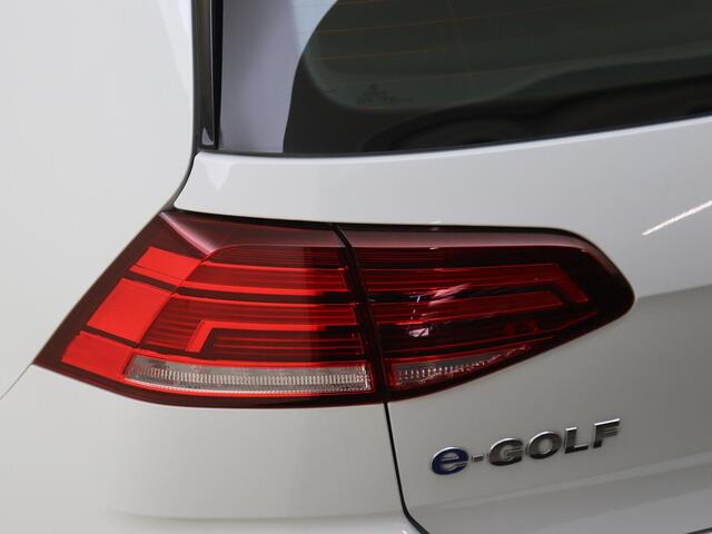 Volkswagen e-Golf E-DITION | Digital cockpit | Navigatie | LED verlichting | Parkeersensoren | Adaptieve cruise control | Climate control | DAB radio |