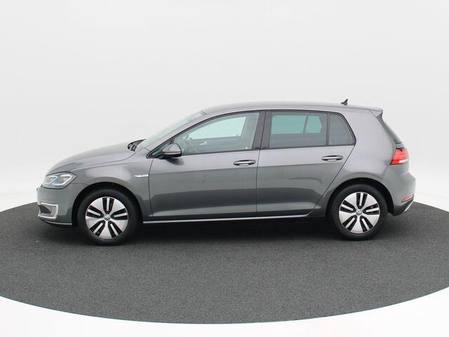 Volkswagen e-Golf 136 Pk Automaat Business Edition | Carplay | Adaptive Cruise | Navigatie | Full LED | Sensoren | Climate Control | 16 Inch | 93.153 Km!!