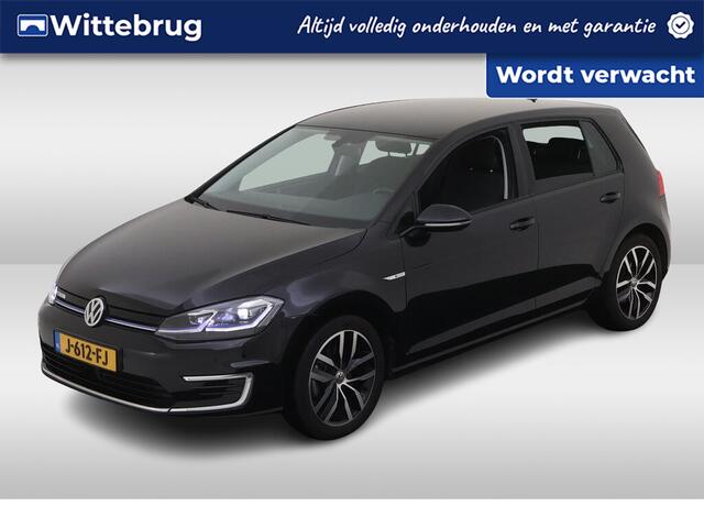 Volkswagen e-Golf E-DITION Navigatie / Parkeersensoren / Voorruitverwarming / LED / Clima / 17"LM
