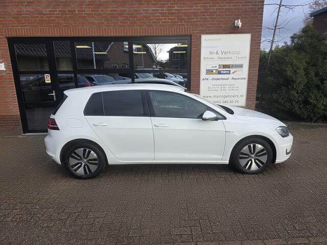 Volkswagen e-Golf e-Golf