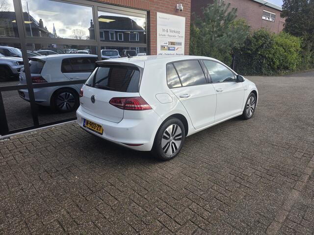 Volkswagen e-Golf e-Golf