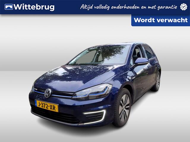 Volkswagen e-Golf E-DITION / Navigatie / App connect / LED / Camera / Parkeersensoren V+A /