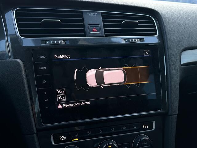 Volkswagen e-Golf e-Golf 36 kW / 136pk Navigatie LED Climatronic