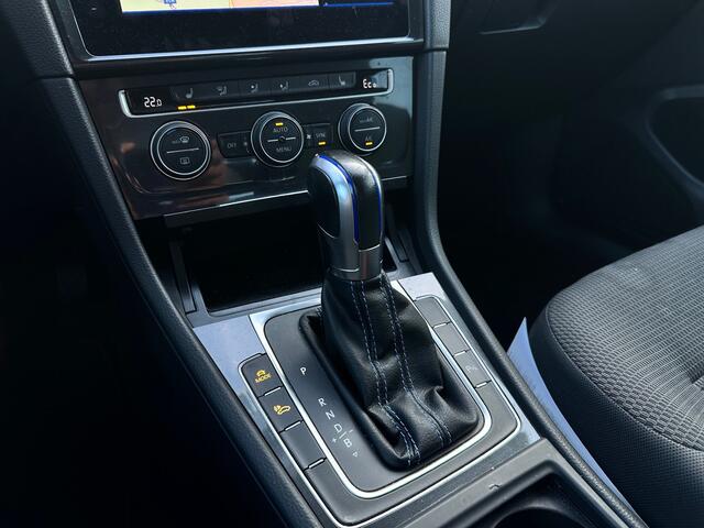 Volkswagen e-Golf e-Golf 36 kW / 136pk Navigatie LED Climatronic
