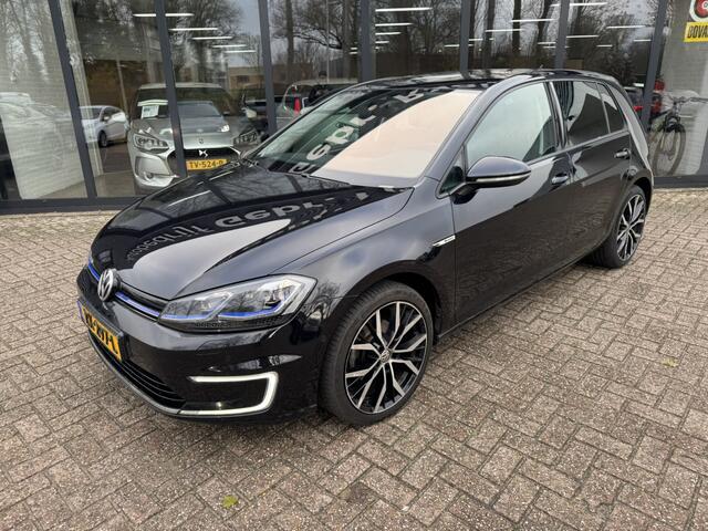 Volkswagen e-Golf *Navigatie*Leder*