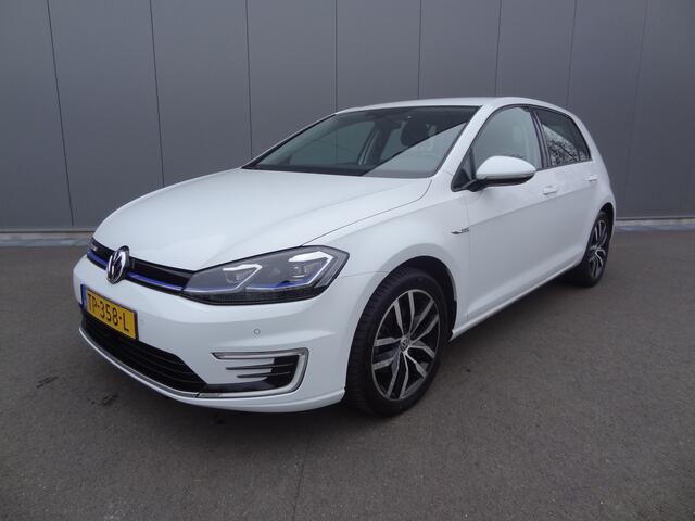 Volkswagen e-Golf | WARMTEPOMP | NAVI | | CRUISE | NL AUTO
