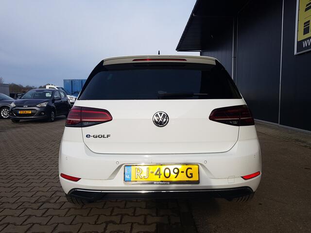 Volkswagen e-Golf e-Golf