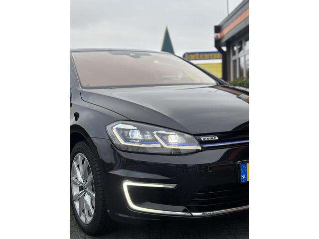 Volkswagen e-Golf e-Golf |Leder!|Full Led!|Adaptive Cruise!|