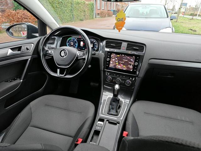 Volkswagen e-Golf E-DITION NL-AUTO | DIGI DASH | NAVI | CAMERA