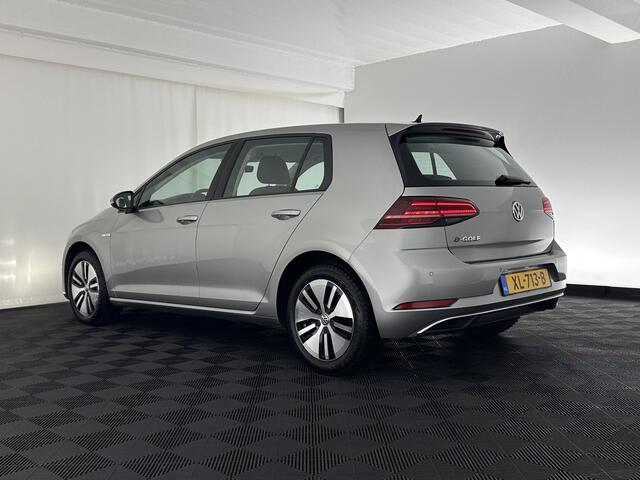 Volkswagen e-Golf {SOH-91%} (INCL-BTW) Aut. *HEATPUMP | ADAPTIVE-CRUISE | DIGI-COCKPIT | FULL-LED | NAVI-FULLMAP | COMFORTSEATS | ECC | PARKPILOT | CCS-FASTLOADER | 16''ALU*