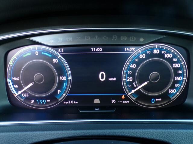 Volkswagen e-Golf E-DITION, SOH 93.5% / Full LED / Carplay + Android Auto / Virtual Cockpit / Parkeersensoren V + A