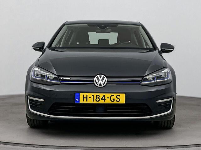 Volkswagen e-Golf E-DITION | SOH 96.4% | Achteruitrij camera | Navigatie | Adaptive cruise | Elektrische ramen |