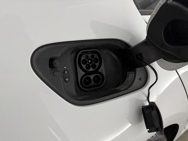 Volkswagen e-Golf | Snelladen | SOH 92% | Clima | Adap. Cruise | Virtual | Camera | Carplay